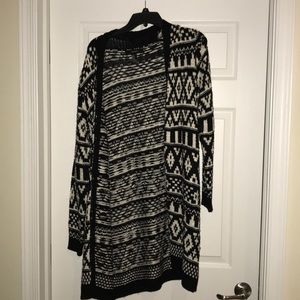 Long sleeved sweater cardigan